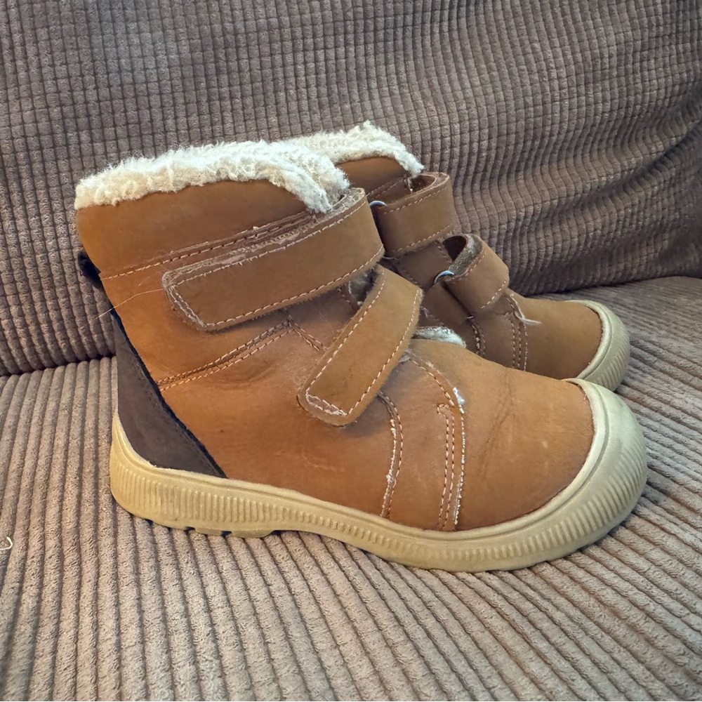 Brown Kids size 8 boots Shoes with Velcro Straps